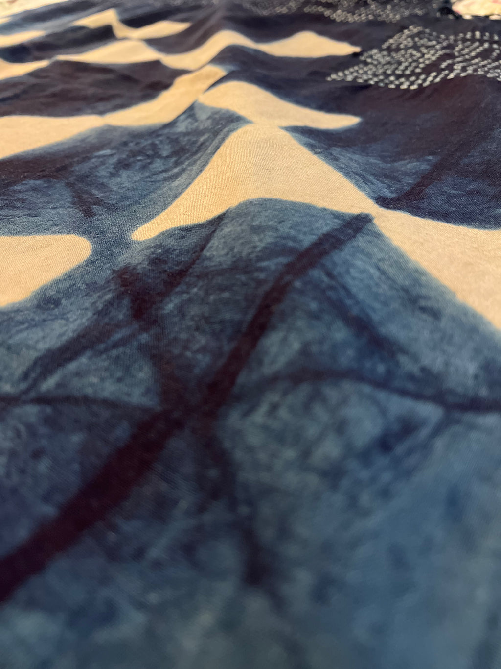 Clamp-dye & Bandhani Indigo Stole